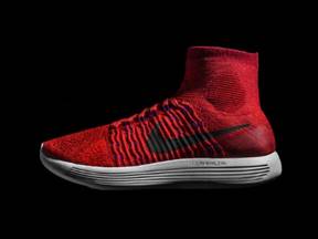 Nike drops LunarEpic Flyknit